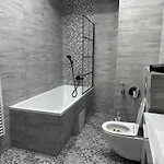 Appartement Karlovy Cute By Rentez